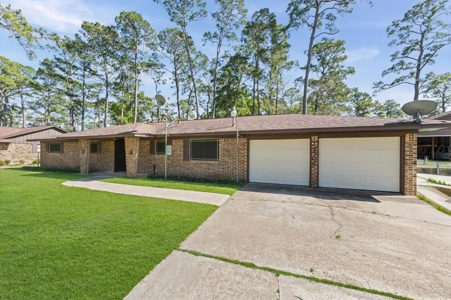 2702 Crowell Lane, Baytown, TX 77521 - #3