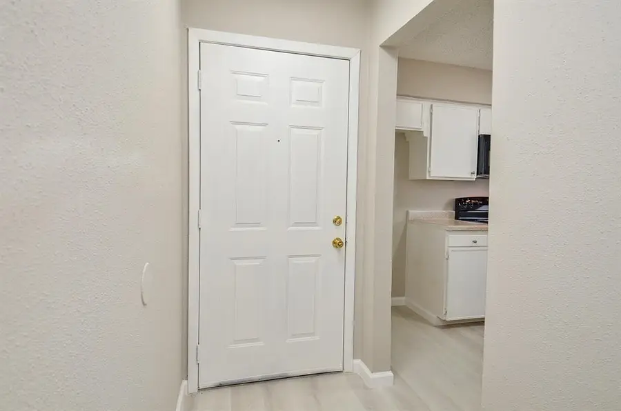 1950 Spenwick Drive #302, Houston, TX 77055 - #3