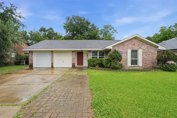 2605 Burke Road, Pasadena, TX 77502