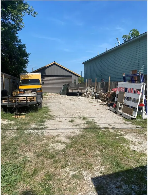 6908 Apollo Street, Houston, TX 77091