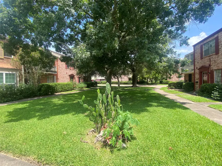 7913 Grove Ridge Drive, Houston, TX 77061 - #3