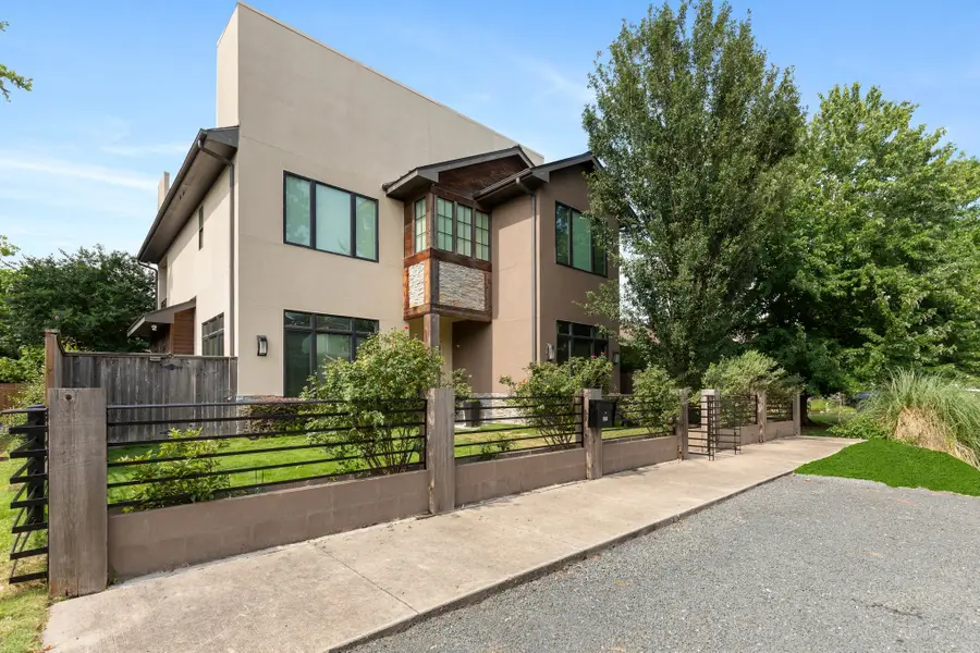 815 E 27th Street, Houston, TX 77009 - #2