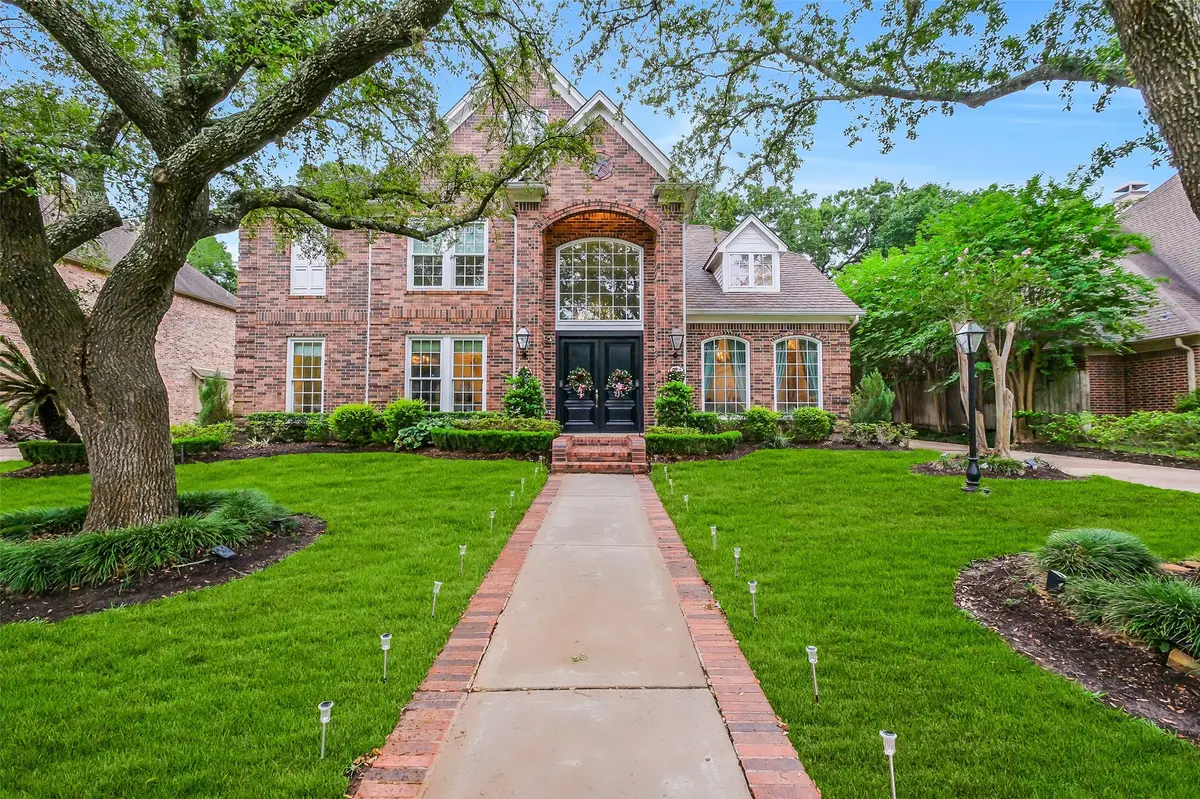 854 Plainwood Drive, Houston, TX 77079 - #1
