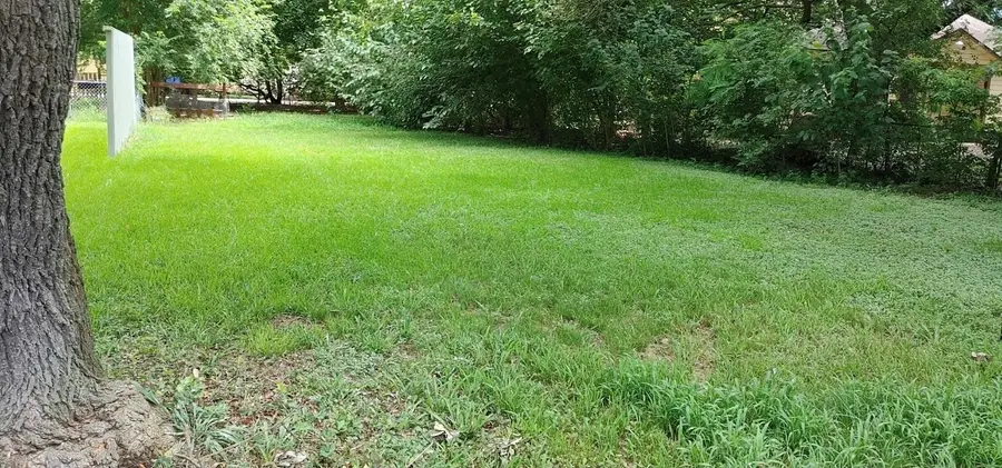 2100 2nd Avenue N, Texas City, TX 77590 - #2