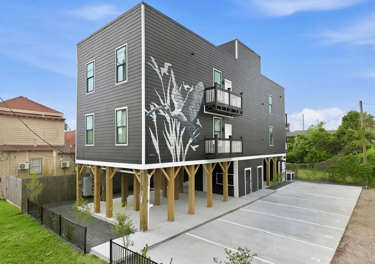 715 28th Street, Galveston, TX 77550 - #1
