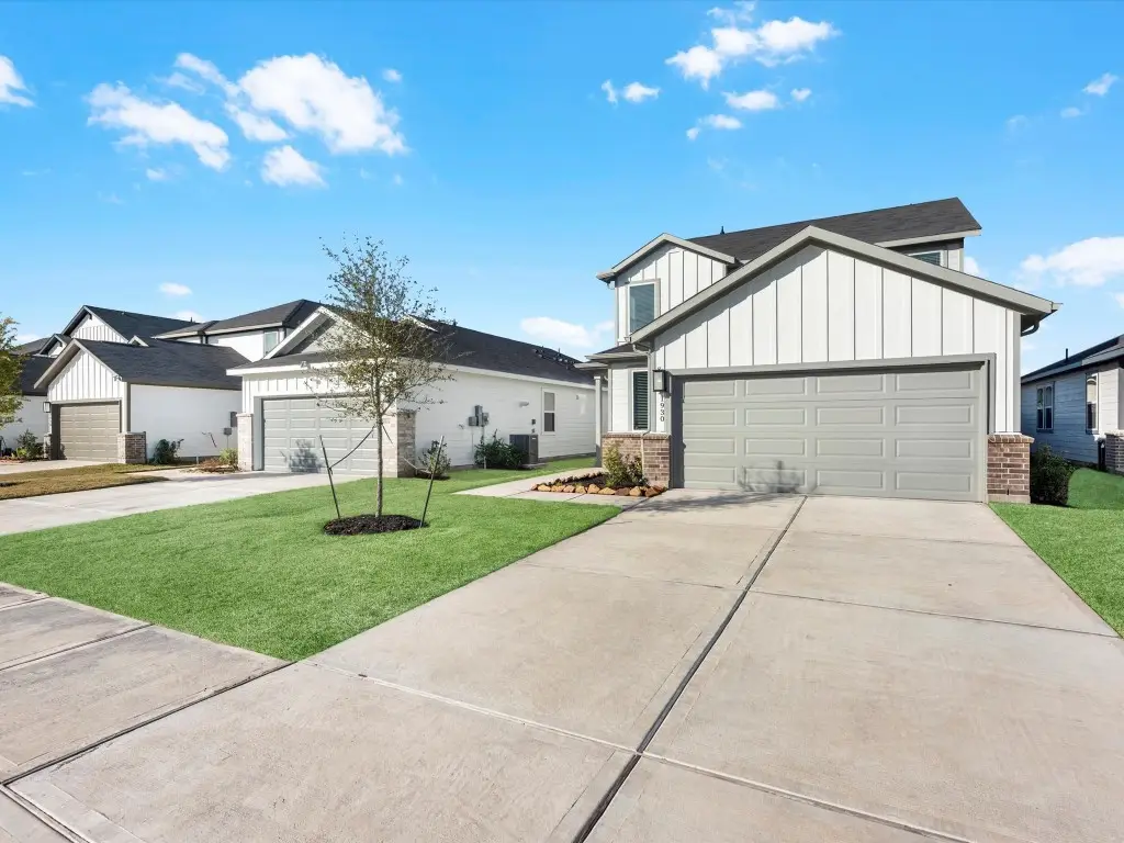 1930 Whispering River Drive, Missouri City, TX 77489 - #1