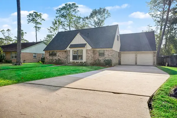 3037 Longwood Lane, Dickinson, TX 77539
