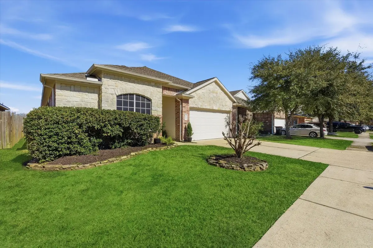 10807 Mockernut Street, Baytown, TX 77523 - #1