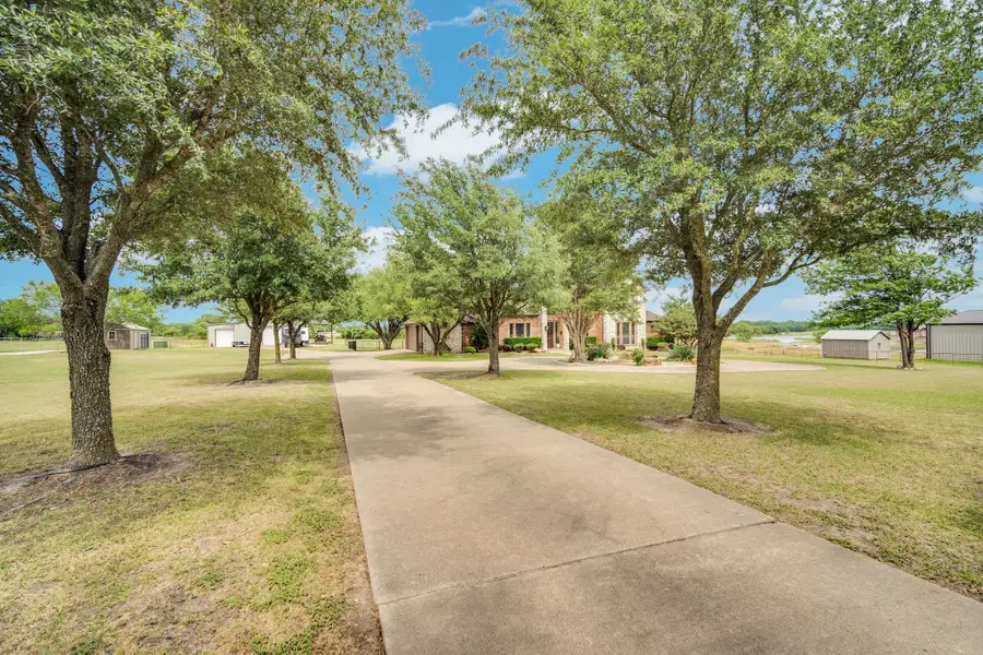 241 Cody Road, Ennis, TX 75119 - #3
