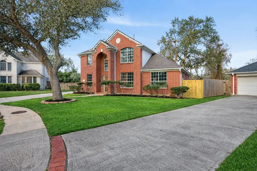 1120 Hidden Oaks Street, League City, TX 77573 - #2