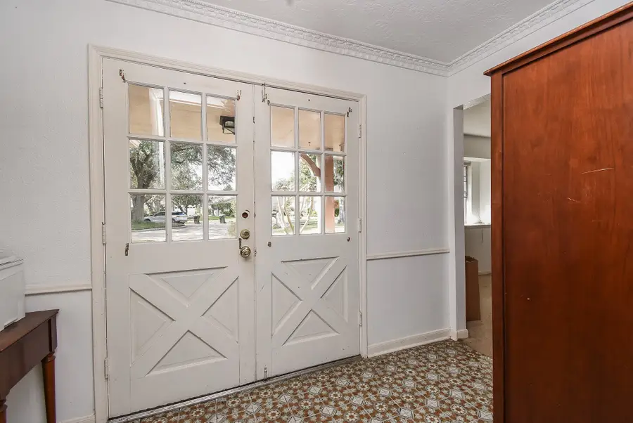 9703 Harrowgate Drive, Houston, TX 77031 - Image #3