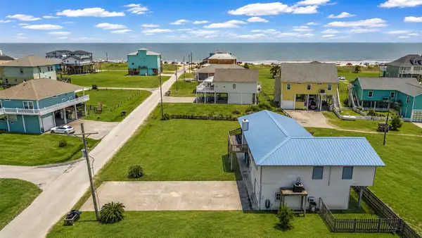 817 Westview, Galveston, TX 77650