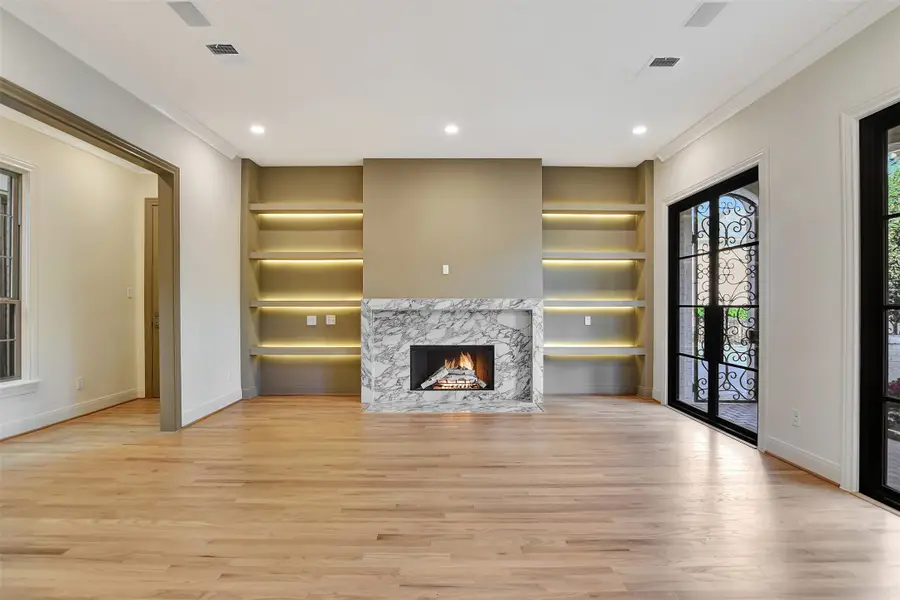 74 Briar Hollow Lane, Houston, TX 77027 - Image #3