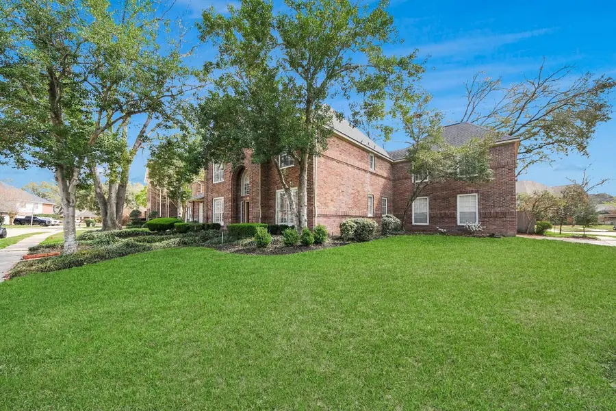 2015 Pecan Trail Drive, Richmond, TX 77406 - #2