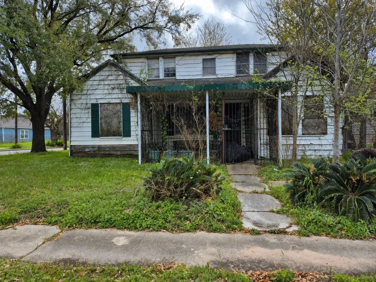 4618 Sharon Street, Houston, TX 77020 - #1