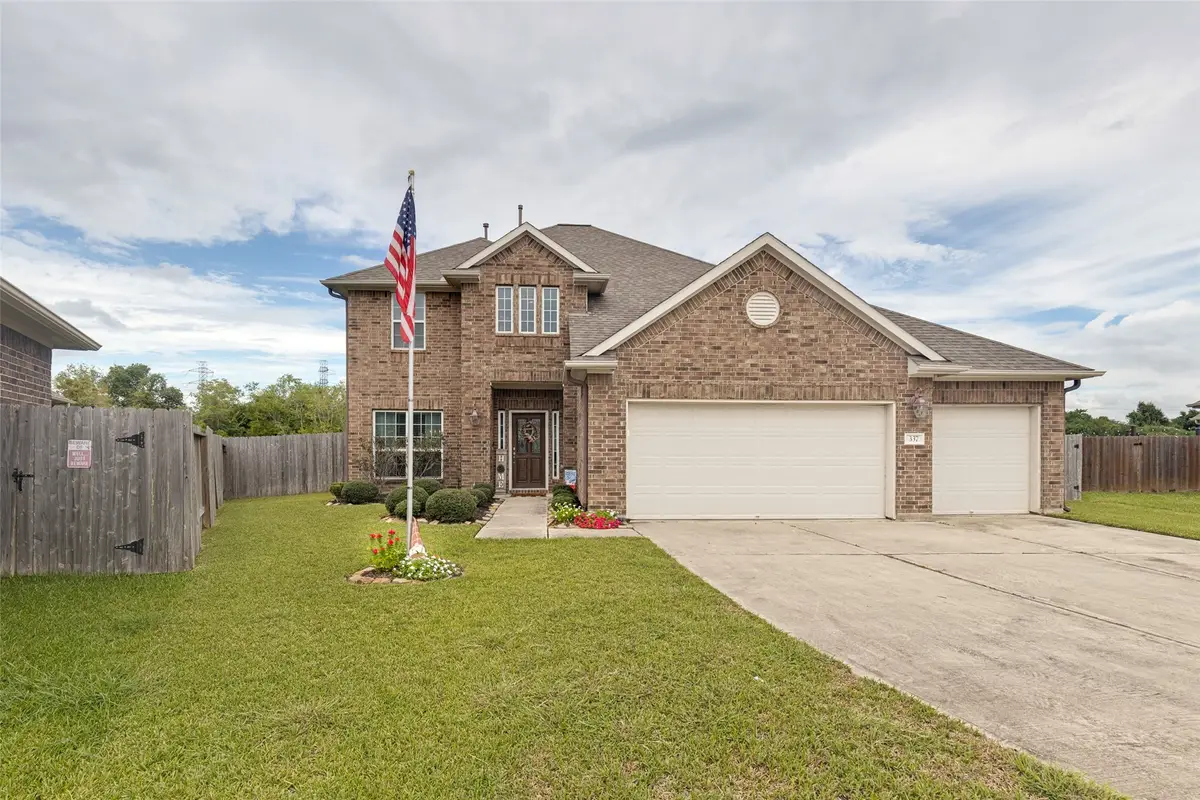 337 Burgundy Drive, Alvin, TX 77511 - #1