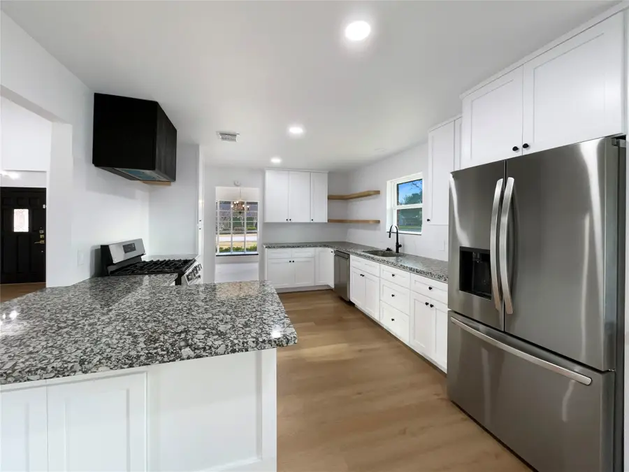 3302 Windsor Street, Pearland, TX 77581 - Image #2