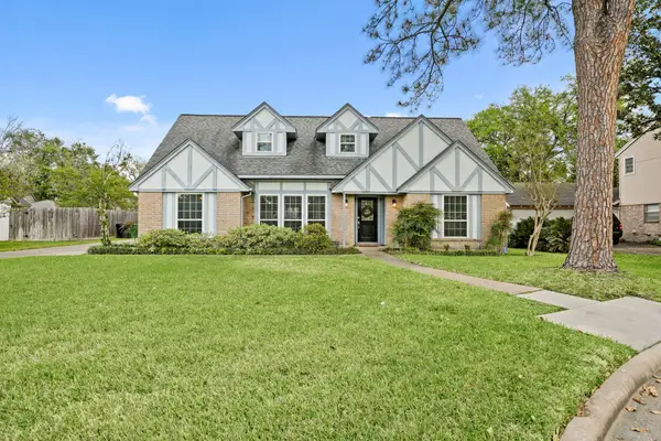 2706 Bernadette Lane, Houston, TX 77043