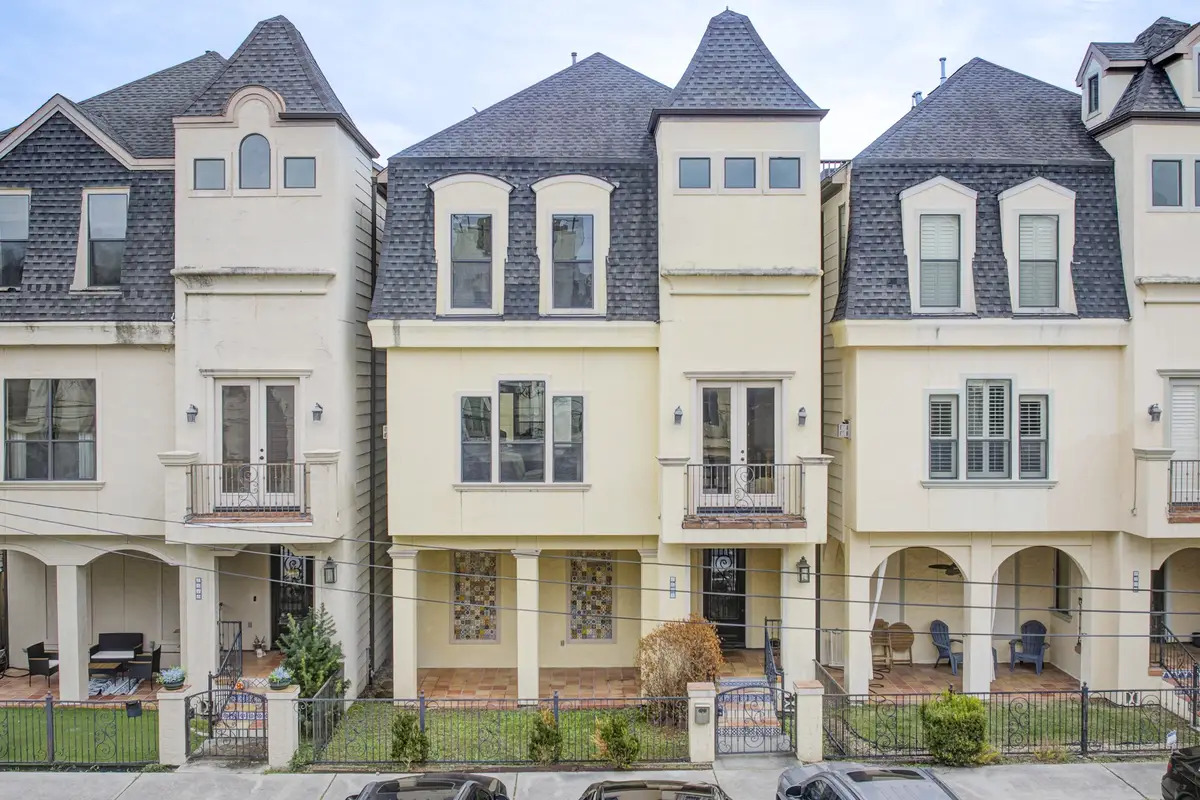 2308 Couch Street, Houston, TX 77008 - Image #1