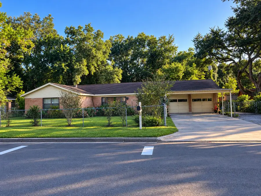 1505 Adams Street Street, Baytown, TX 77520 - #3