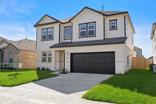 5318 Latigo Court, Alvin, TX 77511