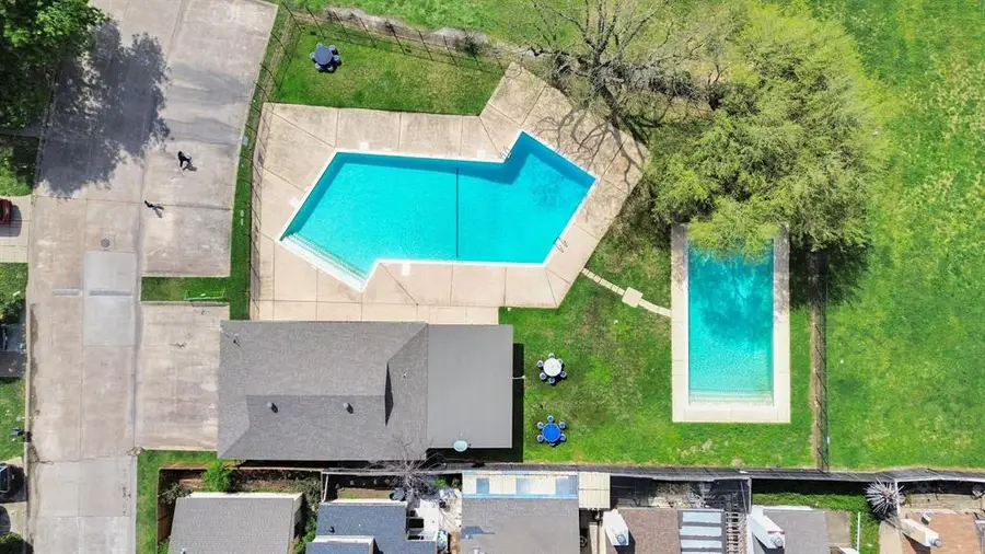 7818 Black Fin Lane, Houston, TX 77072 - Image #2