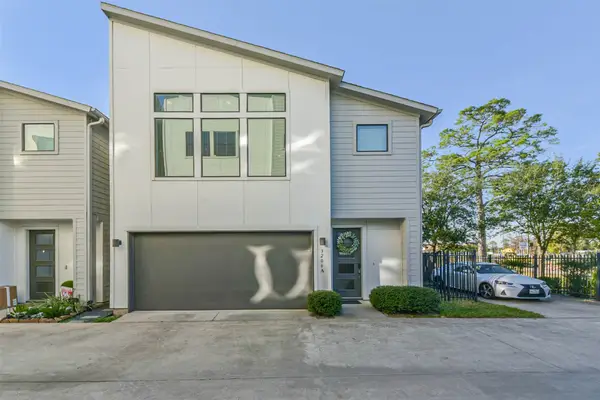 3206 N Macgregor Way Way #A, Houston, TX 77004