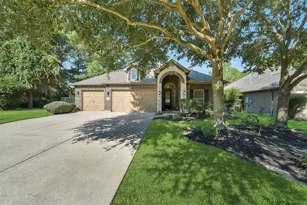 95 S Greenprint Circle, Tomball, TX 77375