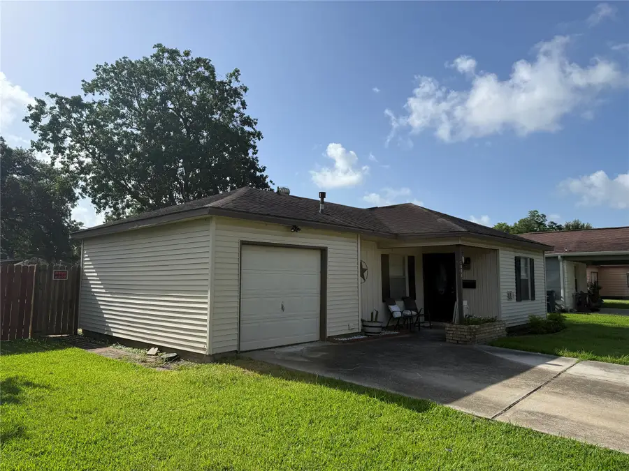 1803 Peachwood Drive, Pasadena, TX 77502 - #3