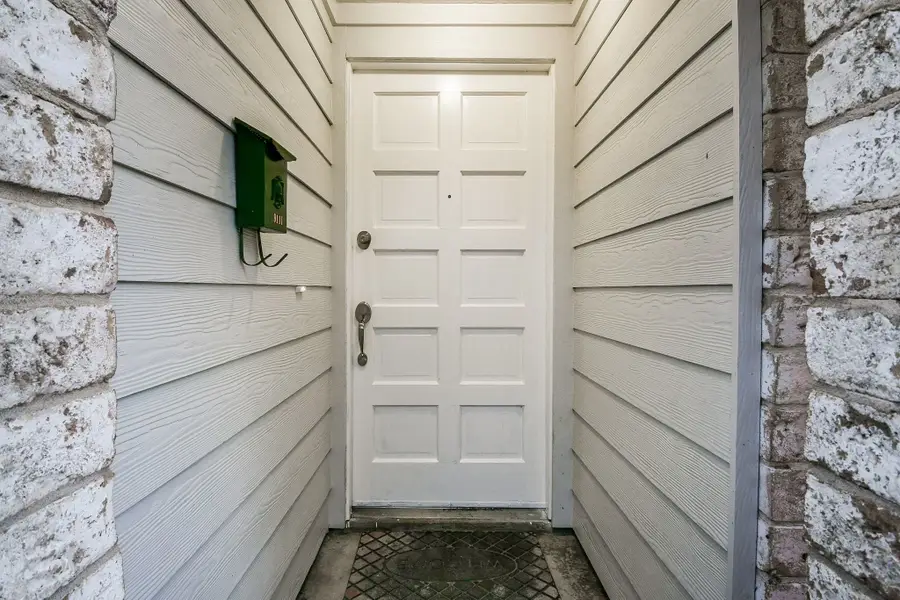 9111 Rentur Drive, Houston, TX 77031 - Image #2