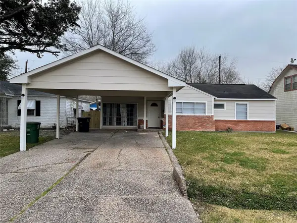 10205 Sierra Drive, Houston, TX 77051