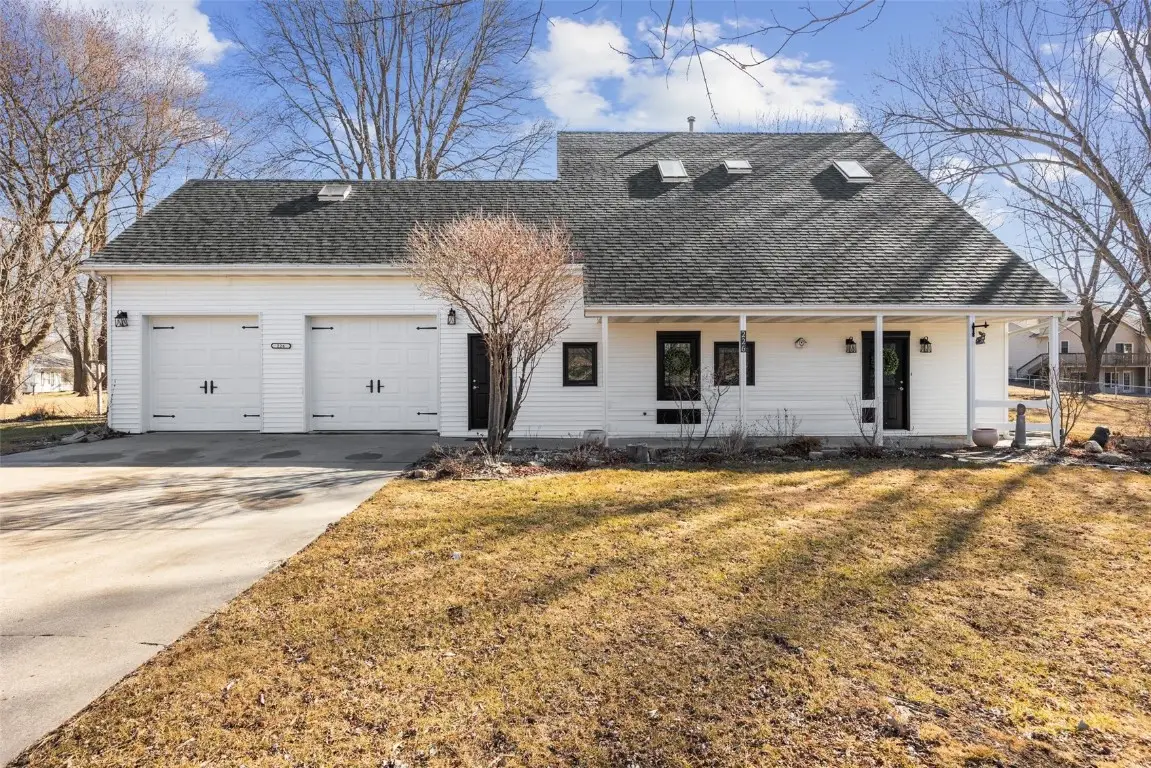 226 Marion Road N, Central City, IA 52214 - #1