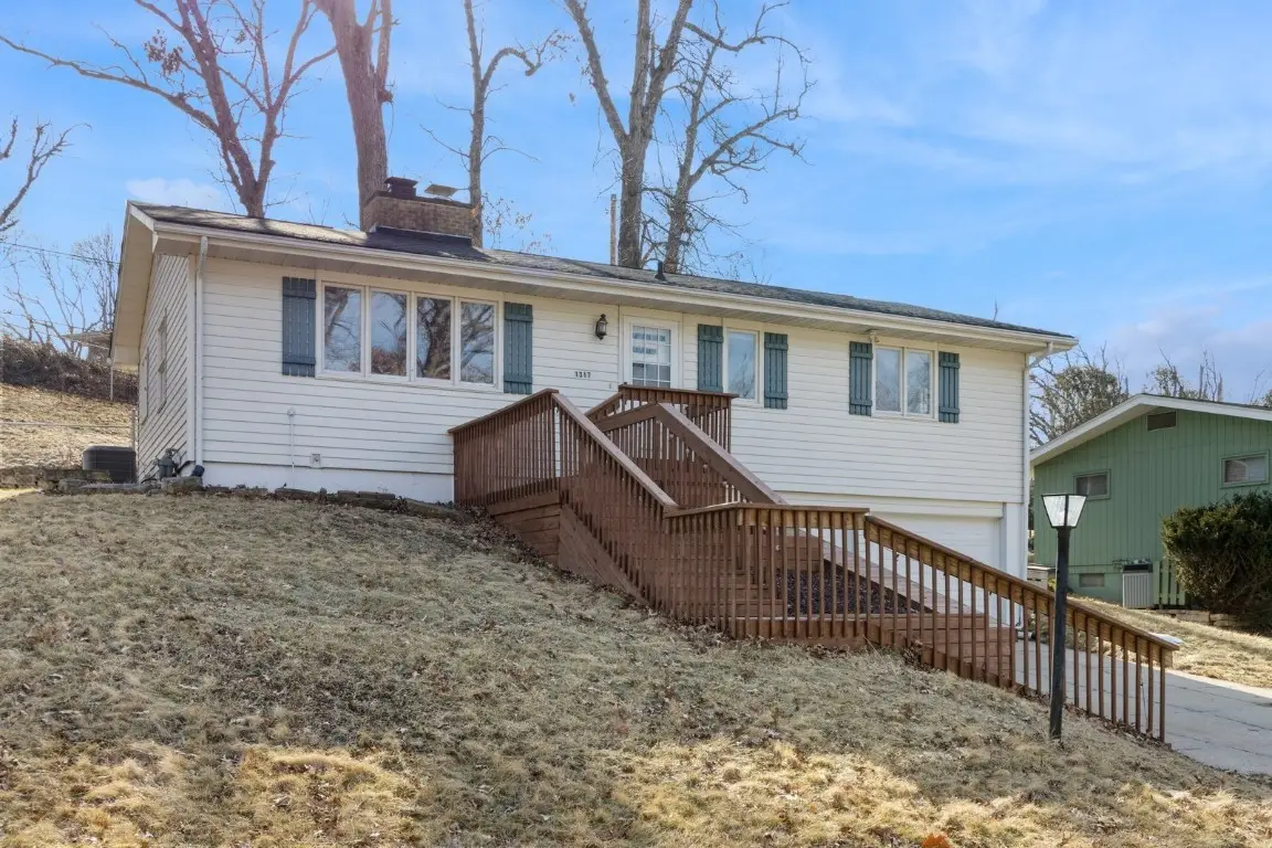 1317 Hertz Drive Se, Cedar Rapids, IA 52403 - #1