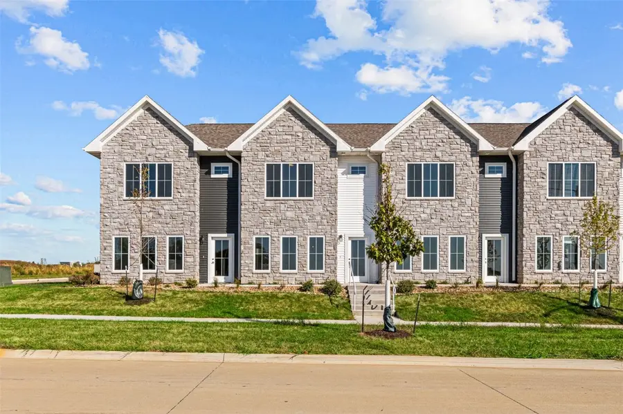 2898 Eastridge Terrace #B, Coralville, IA 52241 - Image #3