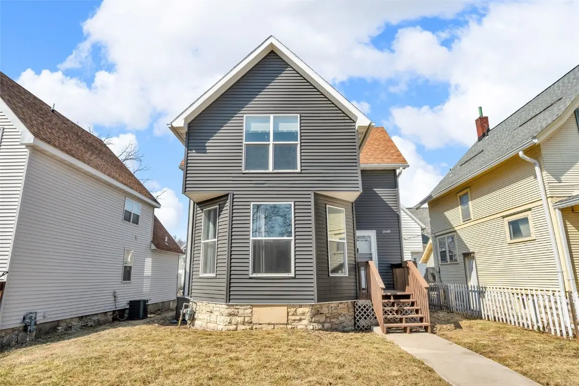 1648 A Avenue Ne, Cedar Rapids, IA 52402 - #1