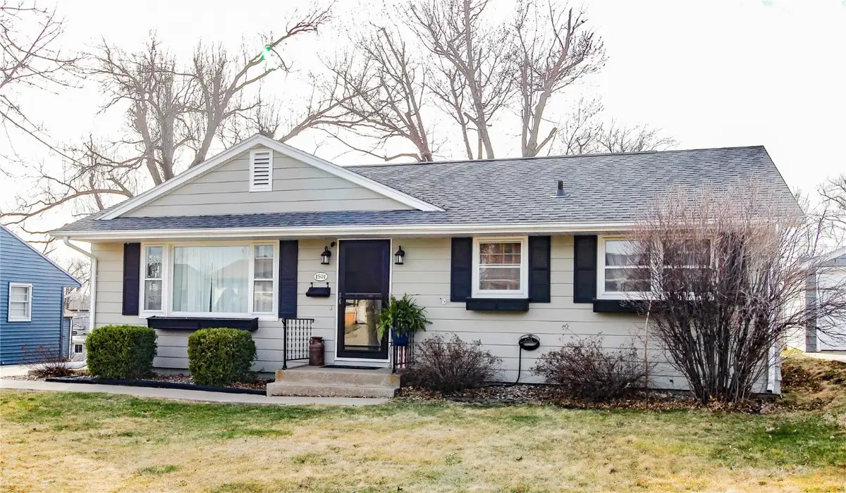 1501 26th Street Se, Cedar Rapids, IA 52403 - #1