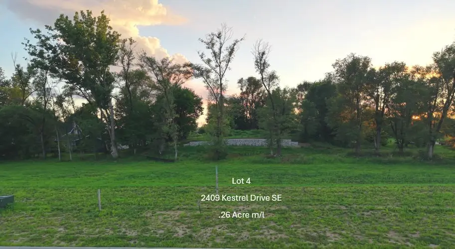 2409 Kestrel Drive Se, Cedar Rapids, IA 52403 - #1