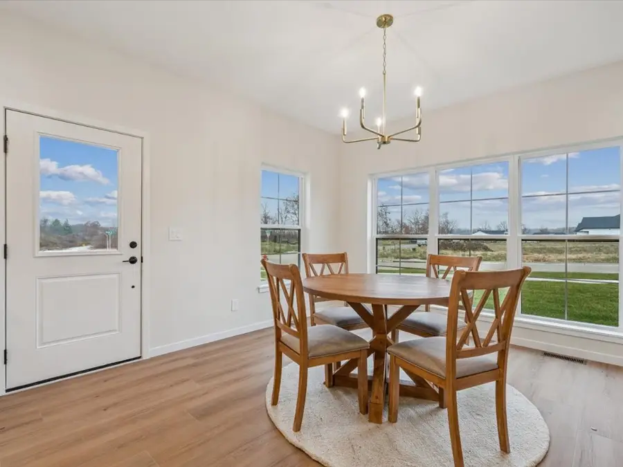 588 Maclan Circle, Iowa City, IA 52246 - Image #3