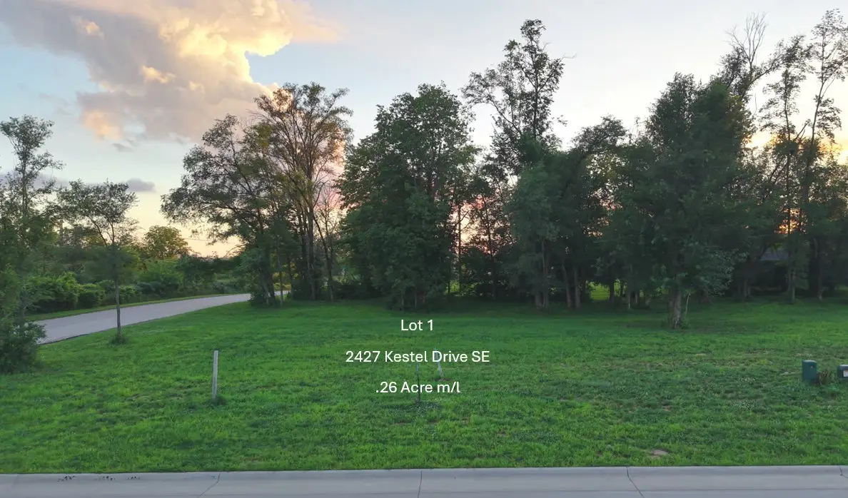 2427 Kestrel Drive Se, Cedar Rapids, IA 52403 - #1