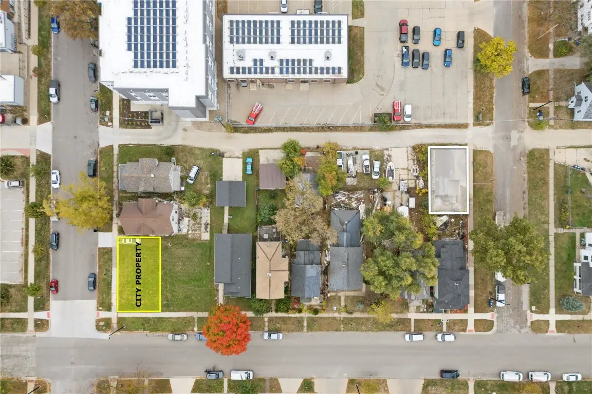 116 6th Avenue Sw, Cedar Rapids, IA 52404 - Image #1