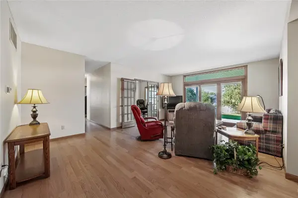 4645 Westchester Drive Ne #A, Cedar Rapids, IA 52402