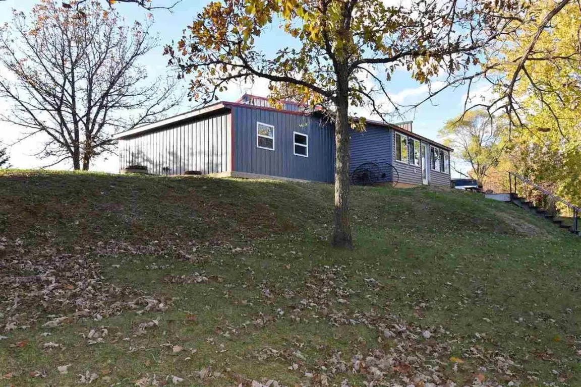 1830 310th Street, North English, IA 52316 - Image #1