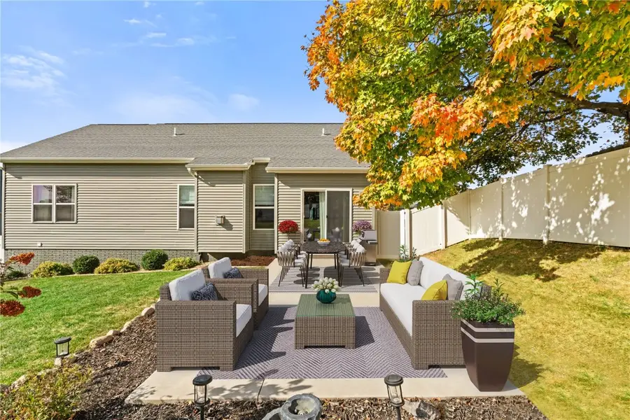 2061 Agate Street, Marion, IA 52302 - Image #2