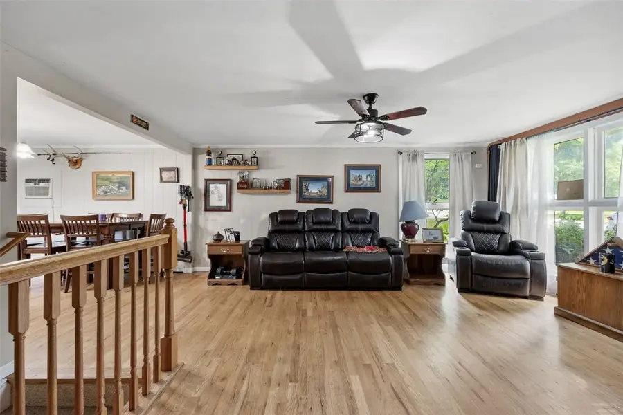 415 4th Avenue Sw, Mount Vernon, IA 52314 - Image #3