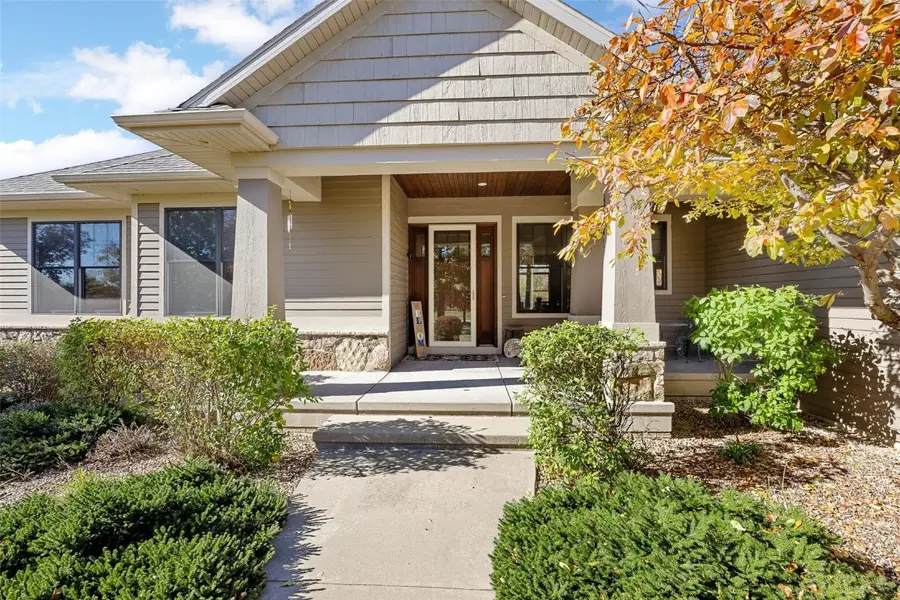 1344 Spring Ridge Ct Ne, Swisher, IA 52338 - Image #3