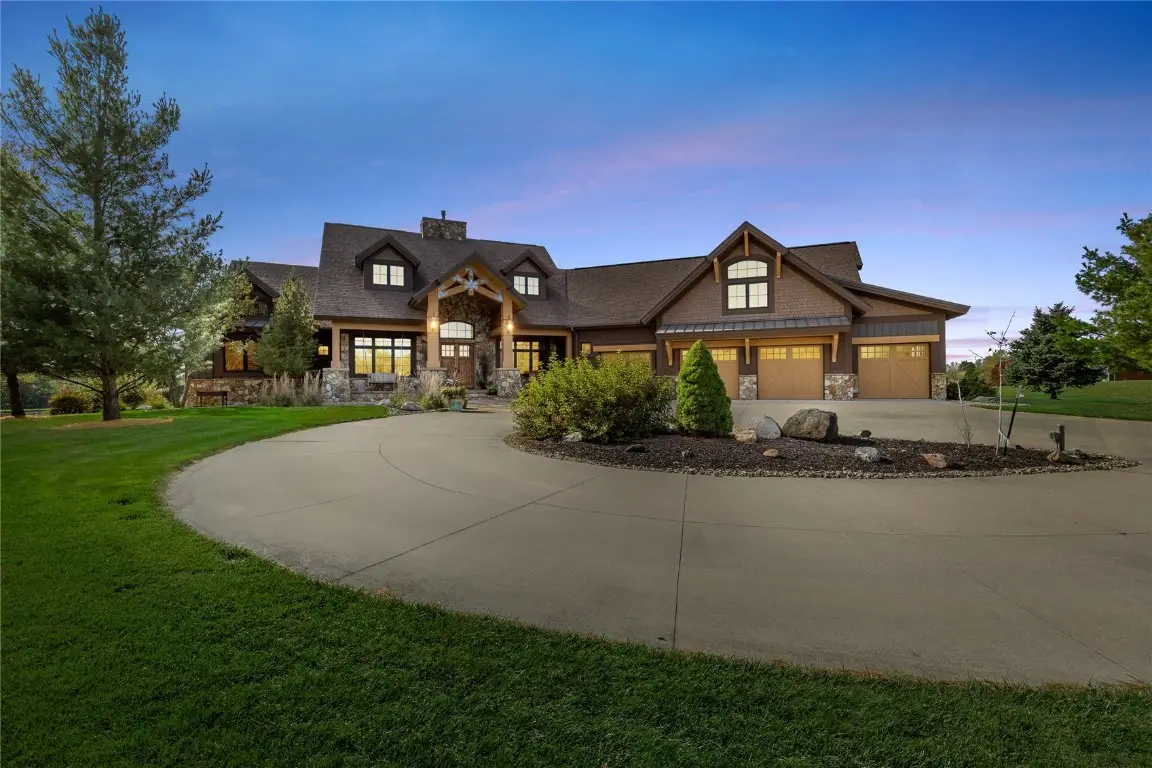 1720 Stillwater Pass, Cedar Rapids, IA 52403 - Image #1