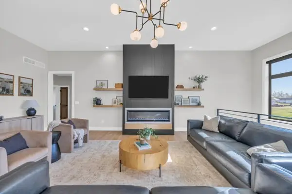 6720 Caldwell Lane Ne, Cedar Rapids, IA 52411 - Image #3