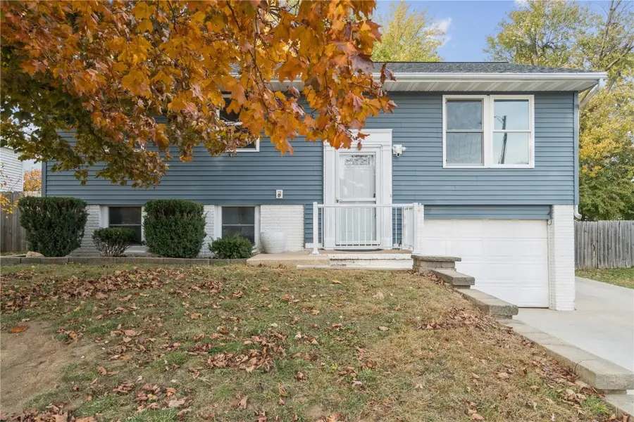 3132 Pebble Drive Sw, Cedar Rapids, IA 52404 - Image #2