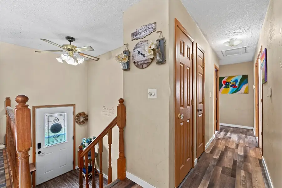 49 Devonwood Avenue Sw, Cedar Rapids, IA 52404 - Image #3