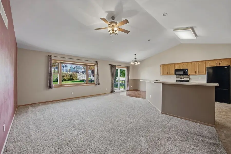 3737 Monarch Drive Sw, Cedar Rapids, IA 52404 - Image #3